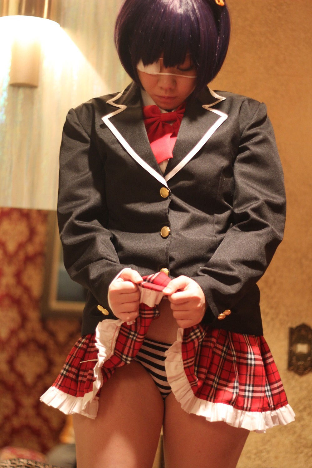 [Cosplay]来自Chuunibyou Demo Koi Ga Shitai的热Rikka Takanashi